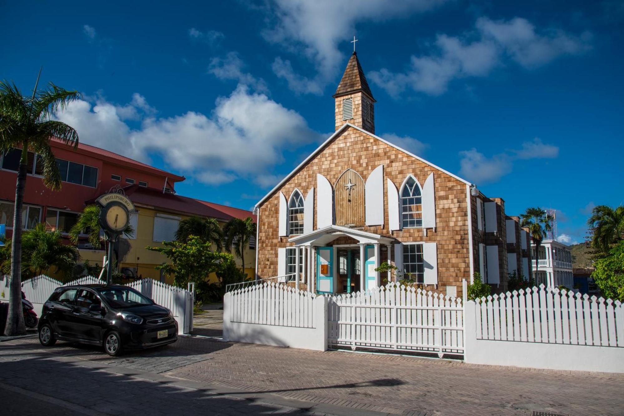 Simpson Bay Resort Marina & Spa Exterior photo The church of St. Peter