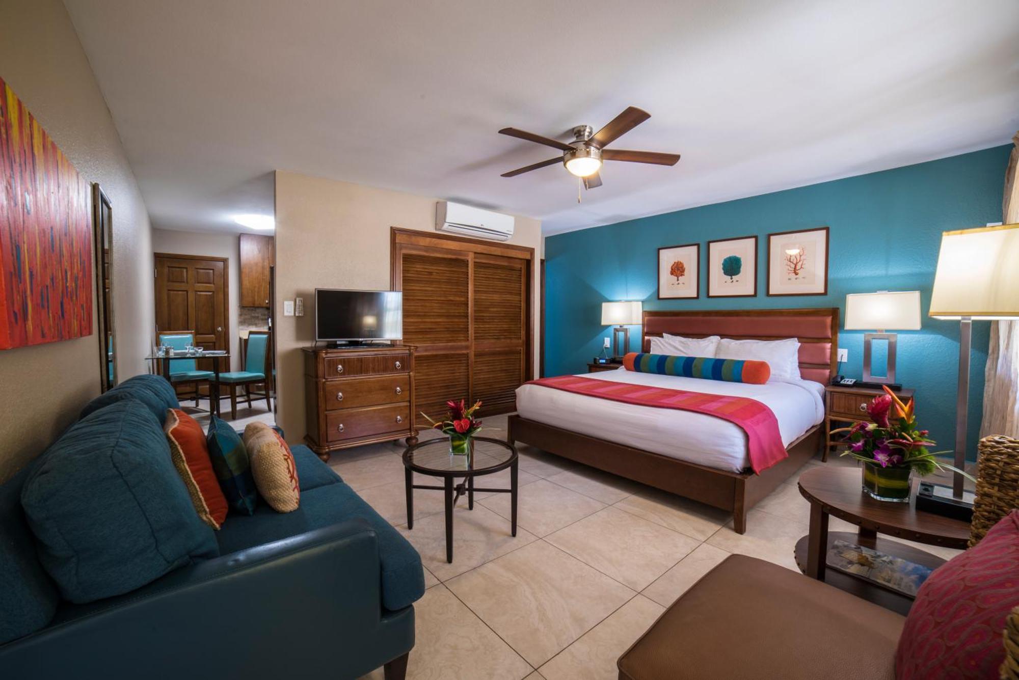 Simpson Bay Resort Marina & Spa Room photo A typical studio at the Grand